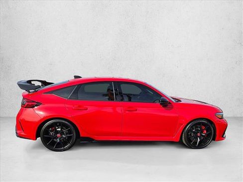 Used 2025 Honda Civic Type R image 4