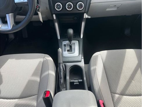 Used 2017 Subaru Forester 2.5i w/ Alloy Wheel Package AWD/4WD image 18