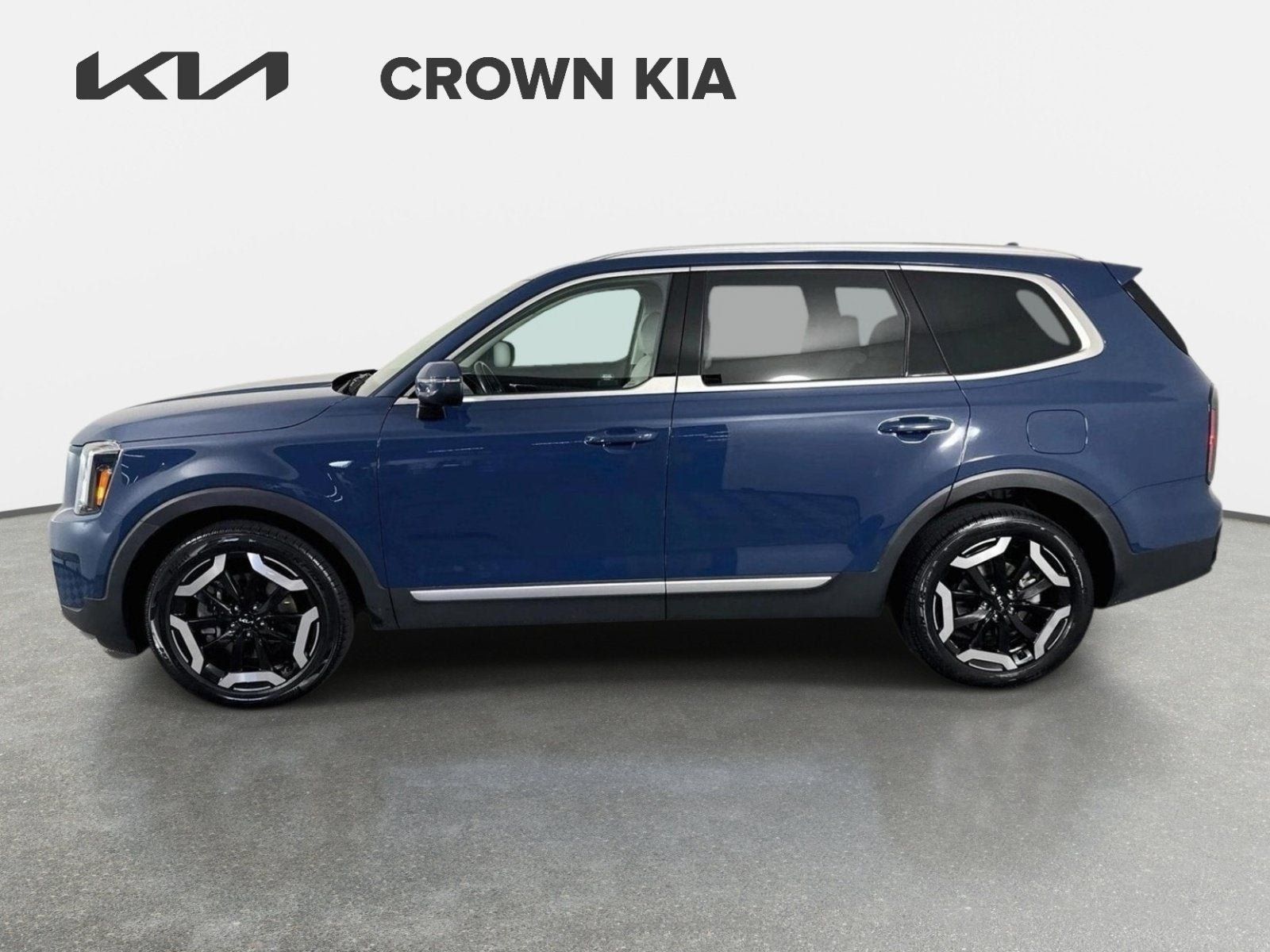 Certified 2023 Kia Telluride EX w/ EX Captain's Chair Package FWD image 8