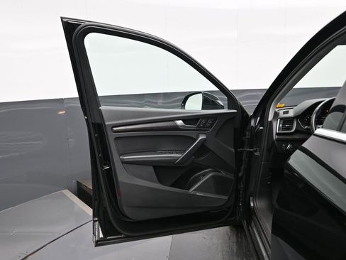 Used 2020 Audi Q5 2.0T Premium Plus image 8