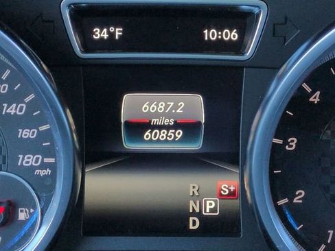 Used 2018 Mercedes-Benz GLE 43 AMG 4MATIC w/ Night Package image 29