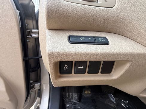 Used 2015 Nissan Altima 2.5 S w/ Power Driver Seat Package FWD image 19