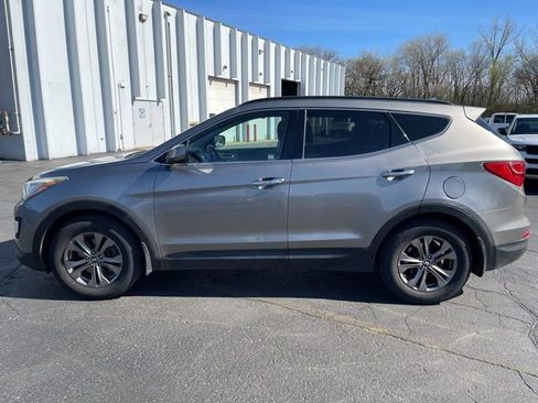 Used 2013 Hyundai Santa Fe Sport w/ Popular Equipment Pkg FWD image 5