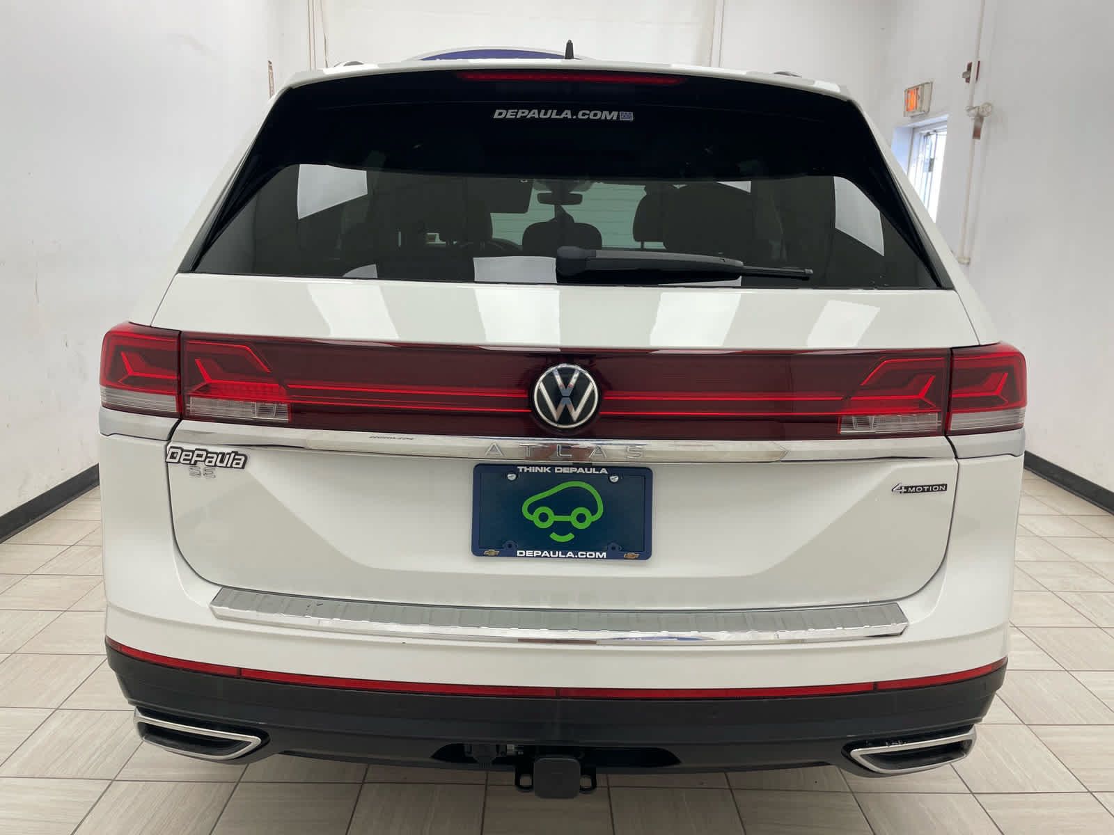 Used 2024 Volkswagen Atlas SE AWD/4WD image 23
