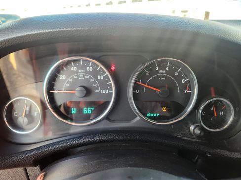 Used 2012 Jeep Wrangler Sport image 12