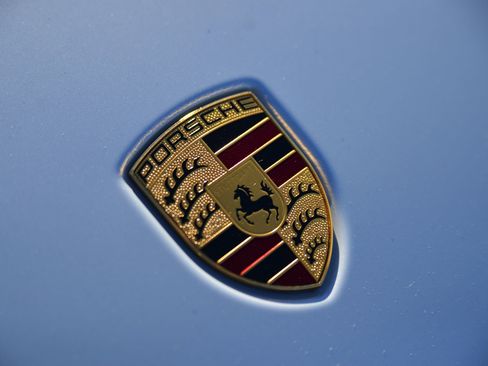 Certified 2024 Porsche 911 Carrera 4S image 17