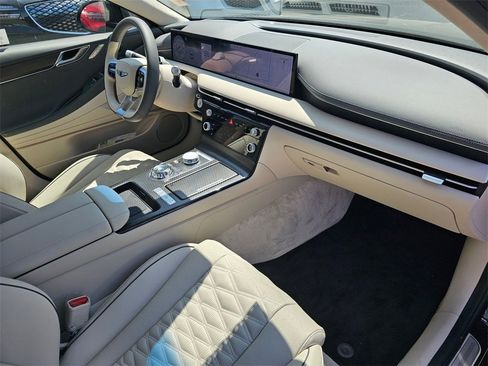 New 2025 Genesis G80 3.5T Sport Prestige image 11