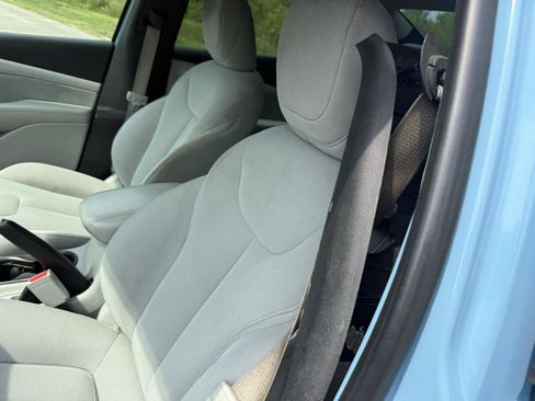 Used 2013 Dodge Dart SXT FWD image 11