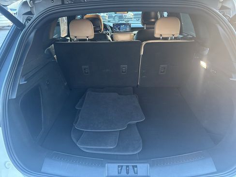 Certified 2023 Lincoln Corsair Reserve w/ Equipment Group 202A image 17