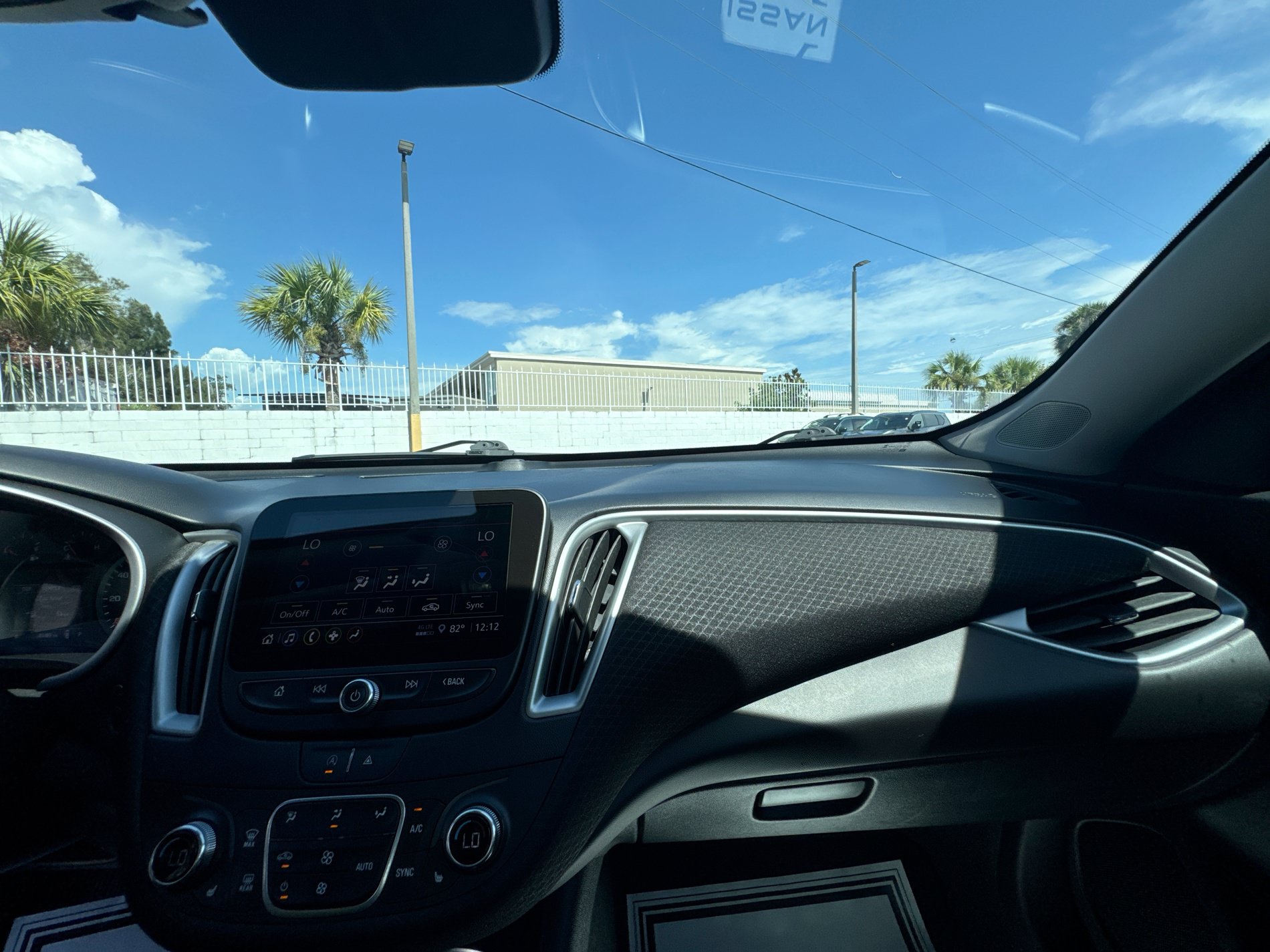 Used 2024 Chevrolet Malibu LT FWD image 17