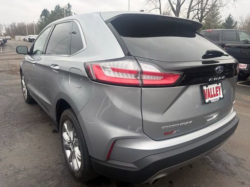 Used 2022 Ford Edge Titanium AWD/4WD image 7