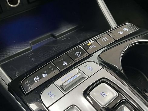 Used 2022 Hyundai Tucson Limited w/ Cargo Package image 37