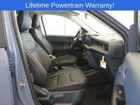 New 2025 Ford Maverick Lariat w/ Black Appearance Package image 32