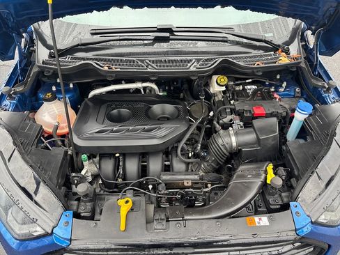 Used 2021 Ford EcoSport SES image 10