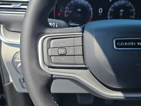 New 2026 Jeep Grand Wagoneer L 4WD image 13
