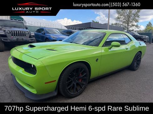 Used 2015 Dodge Challenger SRT Hellcat RWD image 1
