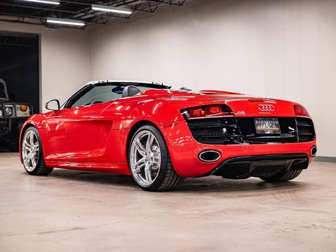 Used 2011 Audi R8 V10 AWD/4WD image 29