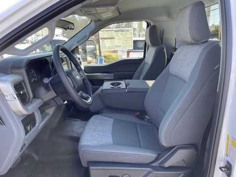 New 2025 Ford F350 XLT image 5
