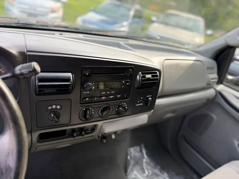 Used 2006 Ford F250 XLT AWD/4WD image 15