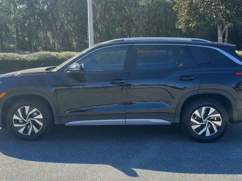 New 2026 Volkswagen Tiguan S image 5