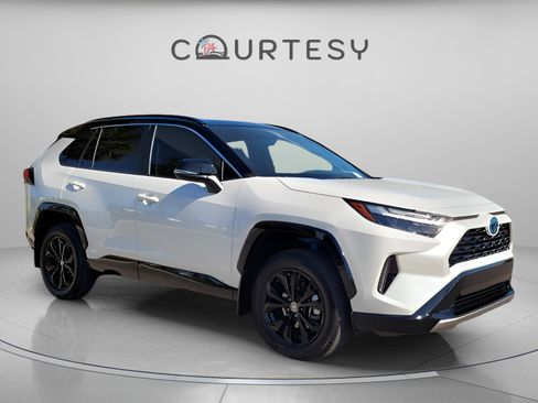 Certified 2024 Toyota RAV4 XSE image 7