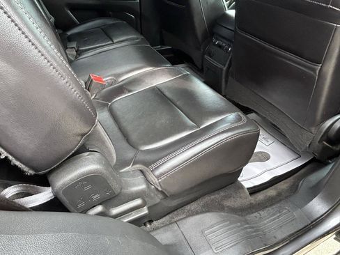 Used 2013 Ford Explorer XLT AWD/4WD image 11