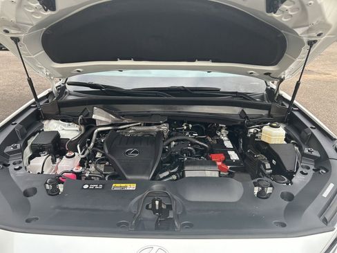 Used 2024 Lexus TX 350 AWD image 11