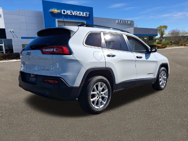 Used 2016 Jeep Cherokee Sport AWD/4WD image 27