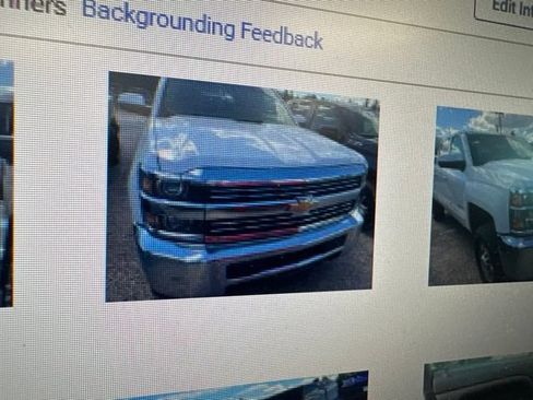 Used 2018 Chevrolet Silverado 2500 LT AWD/4WD image 12
