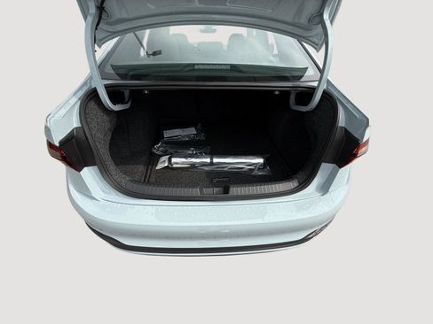 New 2025 Volkswagen Jetta Sport image 9