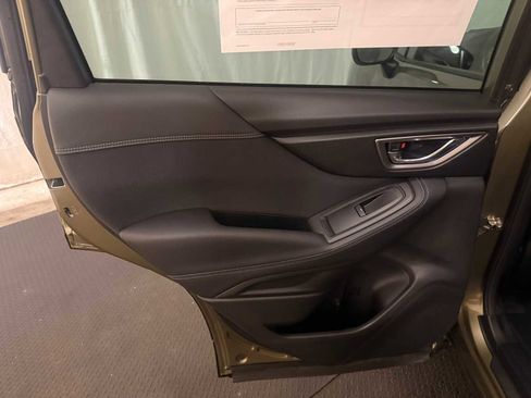 Used 2023 Subaru Forester Premium image 23