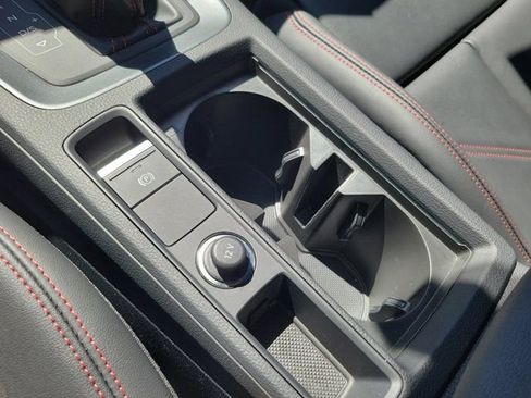 Certified 2025 Audi Q3 2.0T Premium Plus w/ Premium Plus Package image 27