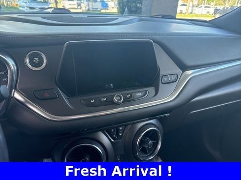 Used 2019 Chevrolet Blazer LT image 5