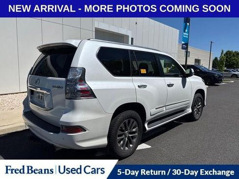 Used 2016 Lexus GX 460 Luxury AWD/4WD image 7