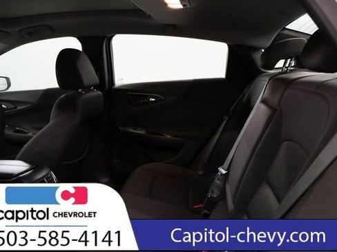 Used 2024 Chevrolet Malibu LT image 33