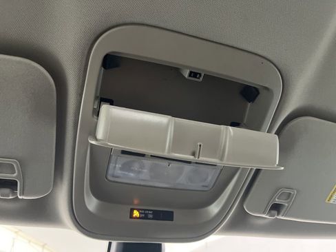 Used 2022 GMC Canyon AT4 image 76