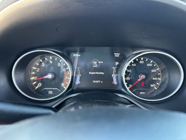 Used 2018 Jeep Compass Latitude w/ Popular Equipment Group FWD image 29