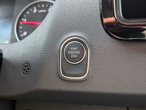 New 2025 Mercedes-Benz Sprinter 2500 image 30