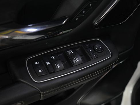 Used 2022 RAM 1500 Limited AWD/4WD image 19
