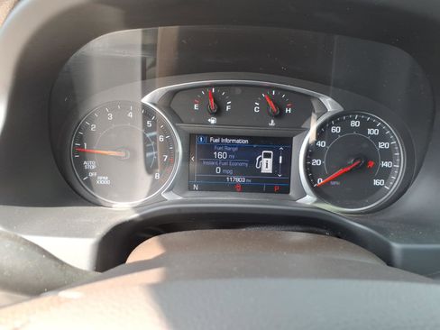 Used 2021 GMC Acadia SLE FWD image 18