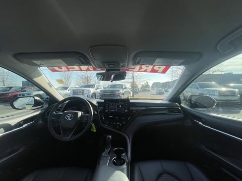 Used 2023 Toyota Camry SE image 26