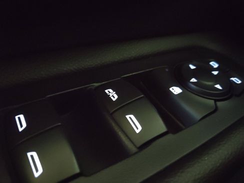 Used 2020 GMC Terrain SLE w/ Driver Convenience Package FWD image 27