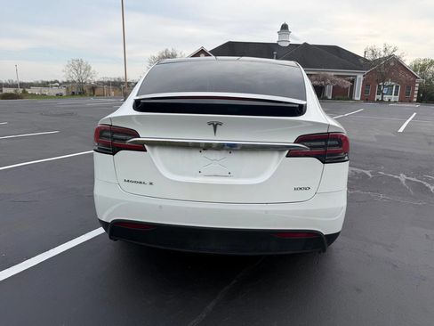 Used 2017 Tesla Model X 100D image 6