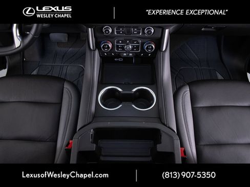 Used 2024 Chevrolet Tahoe LT w/ Luxury Package RWD image 24