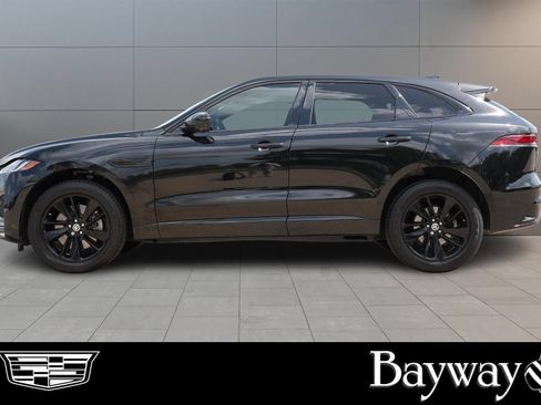 Used 2026 Jaguar F-PACE R-Dynamic S AWD/4WD image 5