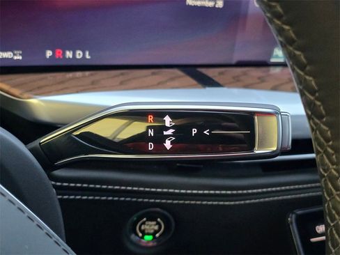 New 2025 Cadillac Escalade Sport Platinum image 37