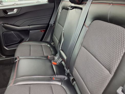 Certified 2024 Ford Escape ST-Line w/ Tech Pack #1 image 7