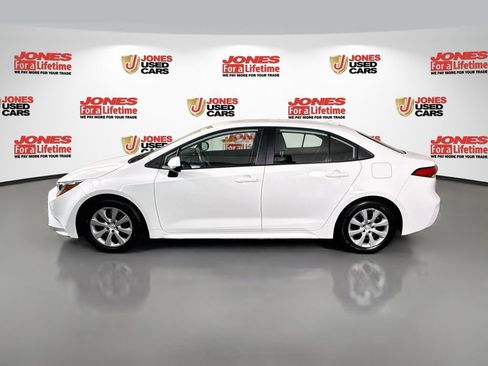 Certified 2026 Toyota Corolla LE FWD image 13