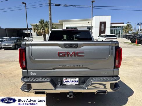 Used 2023 GMC Sierra 1500 SLT w/ SLT Premium Package image 9