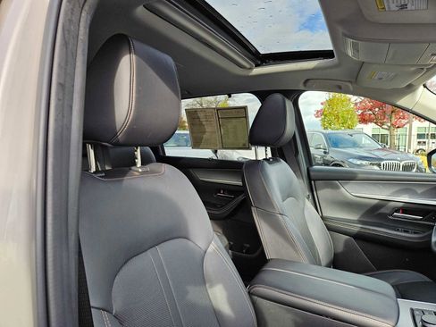 Used 2025 MAZDA CX-90 3.3 Turbo w/ Preferred Package image 13